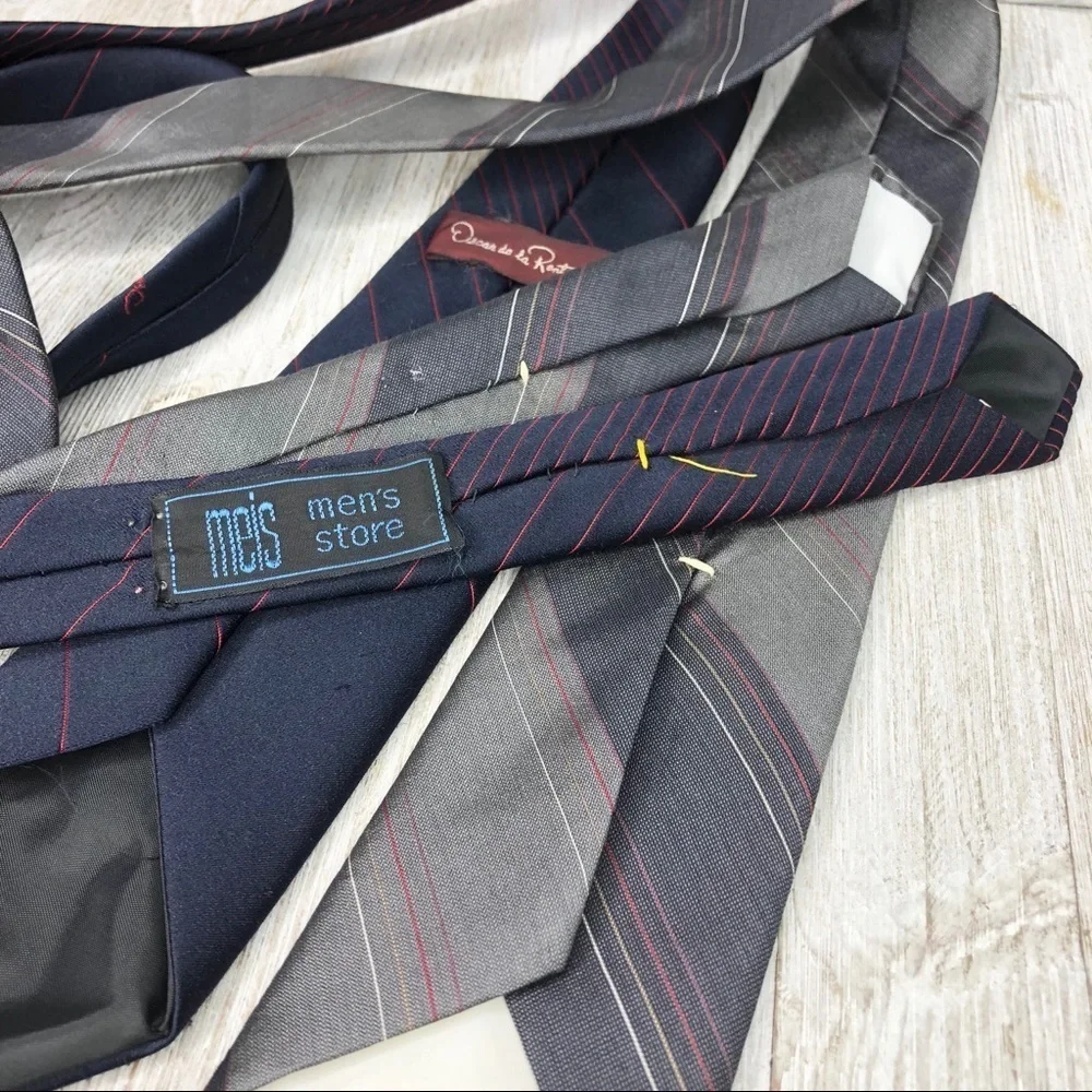 Vintage Oscar de la Renta Logo Designer Striped Tie Bundle